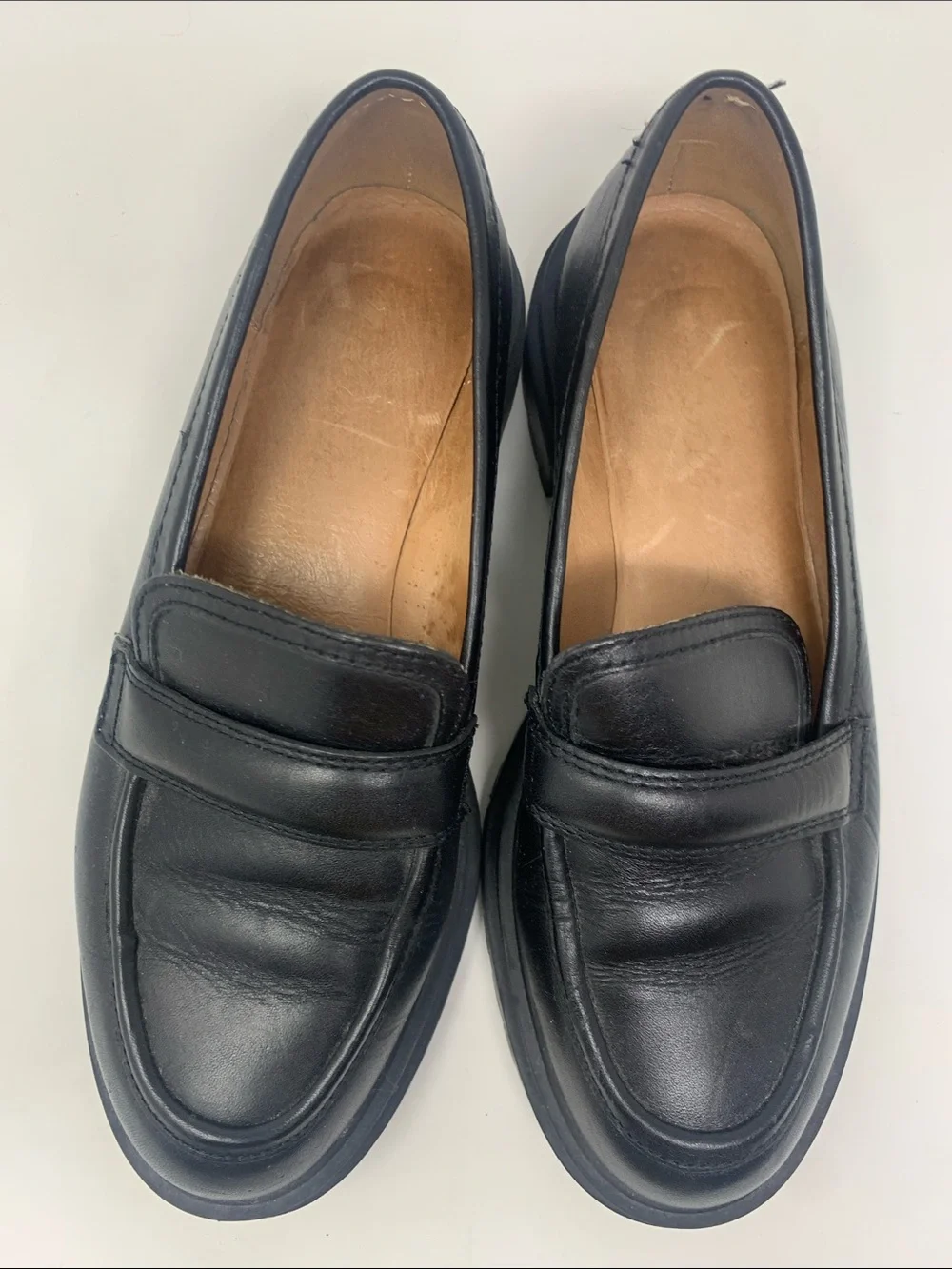 Madewell Black Leather Penny Loafers size 6